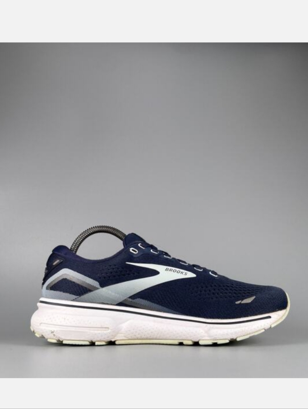 Womens Brooks Ghost 15 8 Wide Sneakers